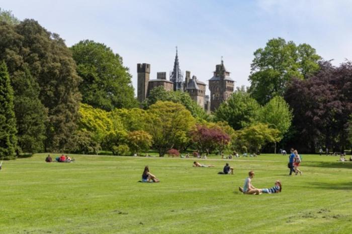 Plas Gwyn Halls, Cardiff Met University Eksteriør billede