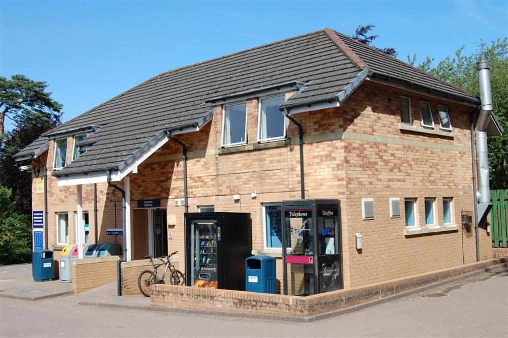 Plas Gwyn Halls, Cardiff Met University Eksteriør billede